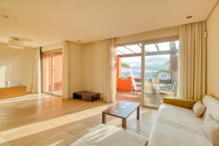 Image No.2-4 Bed Townhouse for sale