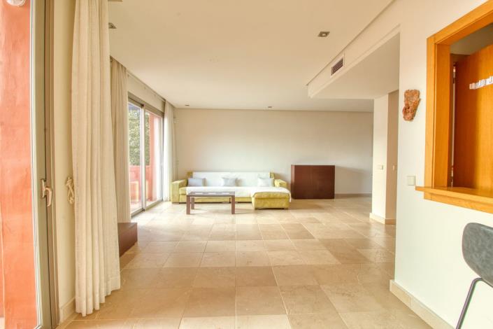 Image No.3-4 Bed Townhouse for sale