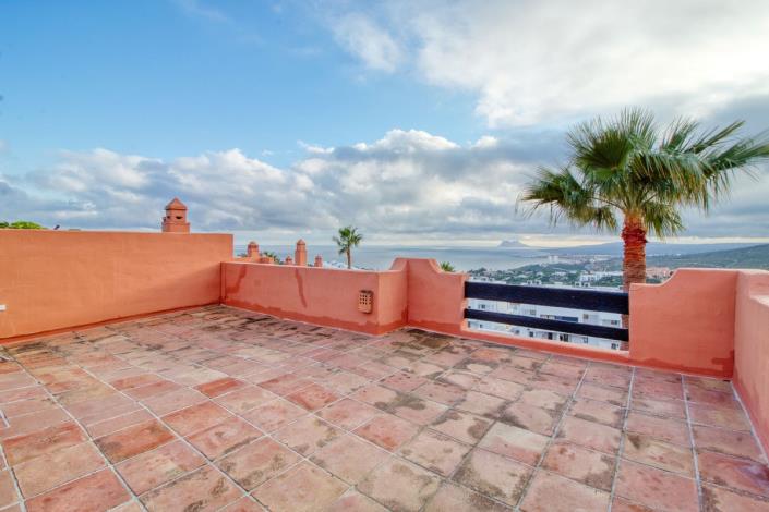 Image No.33-4 Bed Townhouse for sale