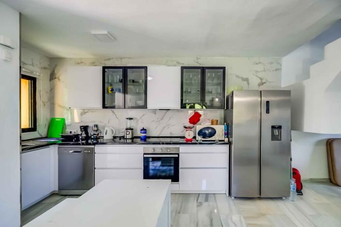 Image No.3-Maison de ville de 4 chambres à vendre à Calahonda