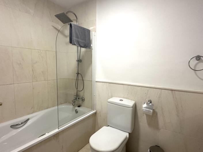 Image No.28-Appartement de 2 chambres à vendre à Calahonda