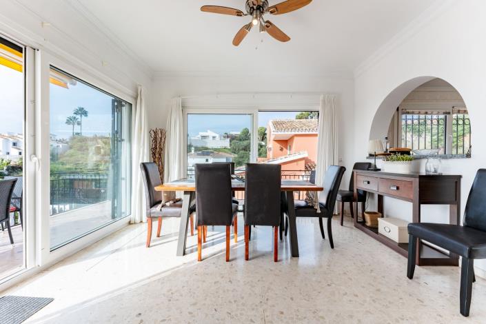 Image No.13-3 Bed Villa / Detached for sale