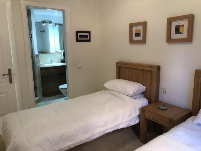 Image No.28-2 Bed Apartment for sale