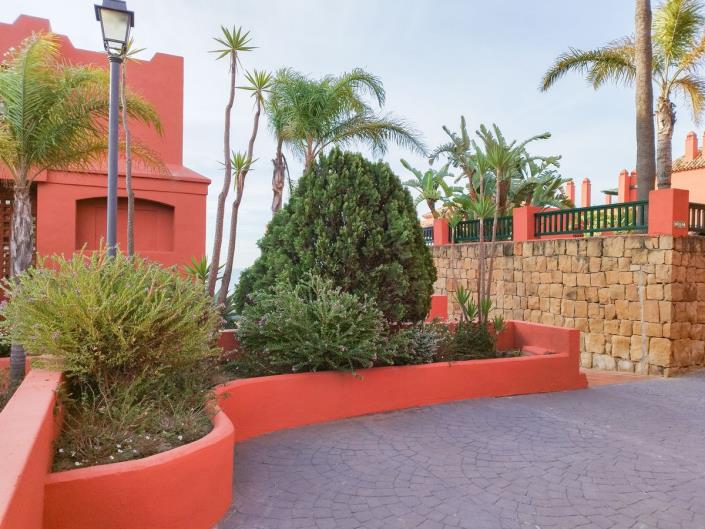 Image No.1-3 Bed Duplex for sale