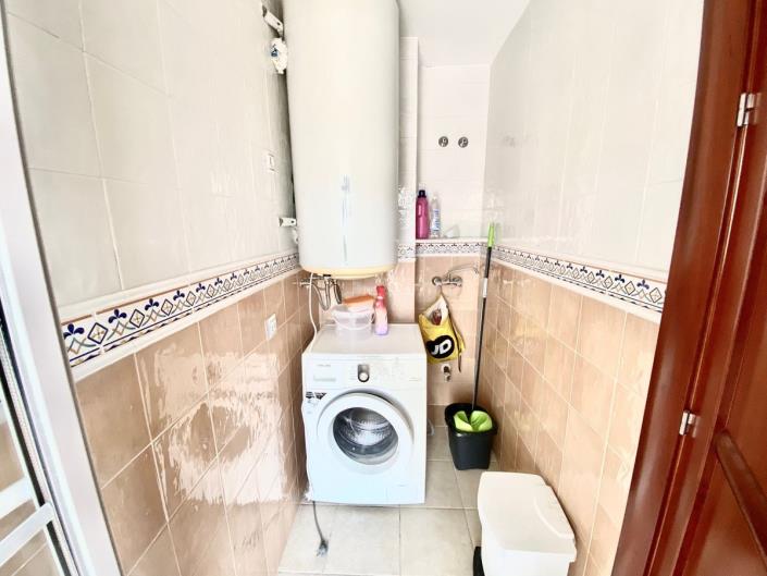 Image No.28-3 Bed Townhouse for sale