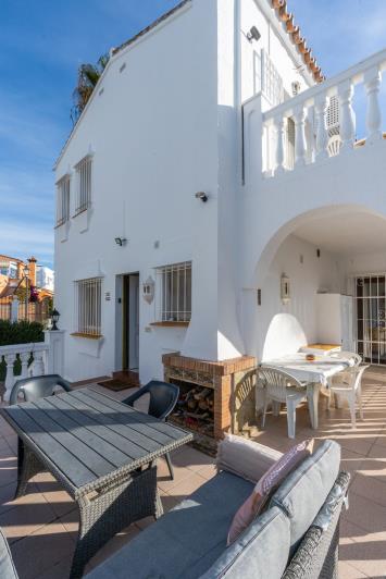 Image No.8-4 Bed Villa for sale