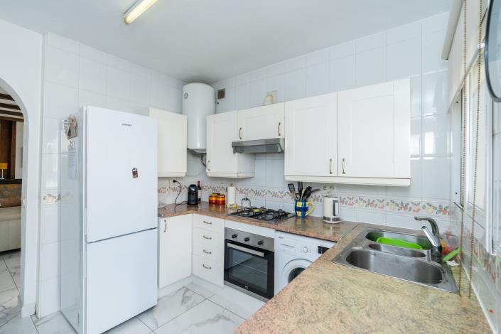 Image No.9-4 Bed Villa for sale