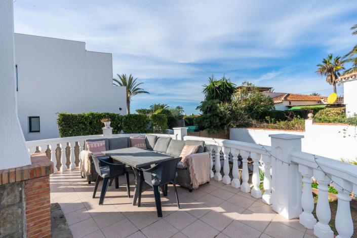 Image No.21-4 Bed Villa for sale