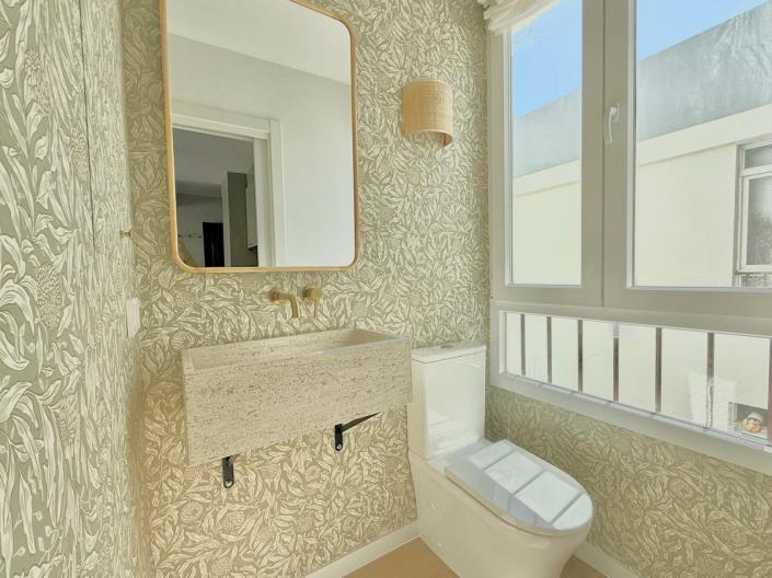 Image No.14-1 Bed Penthouse for sale