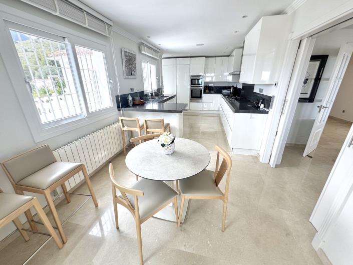 Image No.12-Villa / Détaché de 5 chambres à vendre à Benalmadena