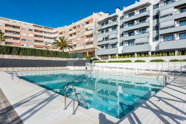 Image No.1-3 Bed Apartment for sale