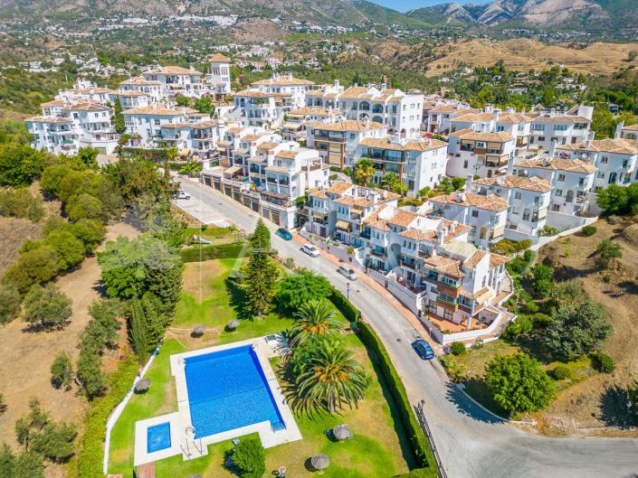 Image No.1-Appartement de 2 chambres à vendre à Mijas