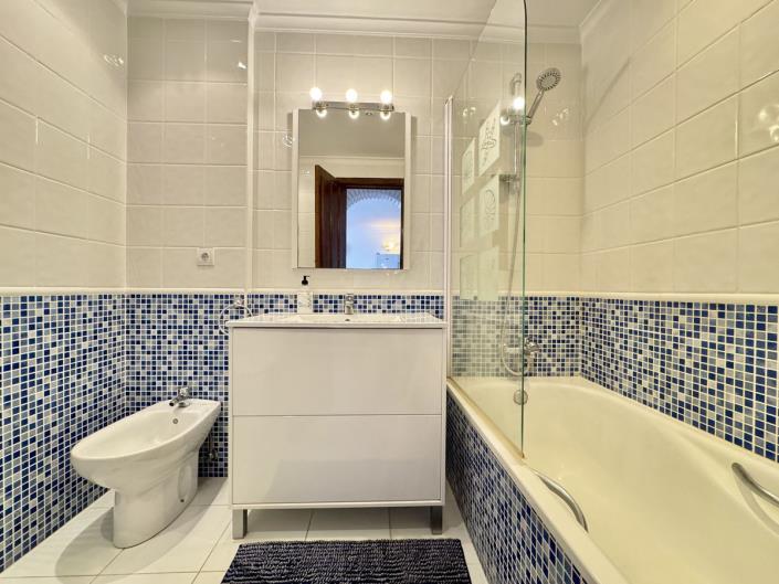 Image No.10-2 Bed Apartment for sale