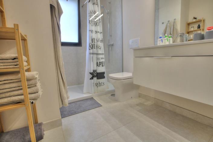 Image No.20-3 Bed Penthouse for sale