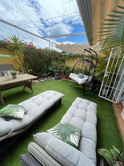 Image No.15-4 Bed Townhouse for sale