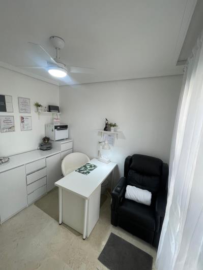 Image No.23-4 Bed Townhouse for sale