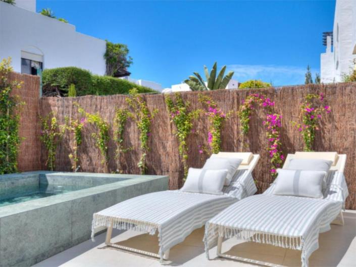 Image No.3-4 Bed Semi-Detached for sale