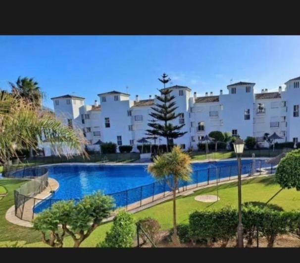 Image No.1-2 Bed Apartment for sale