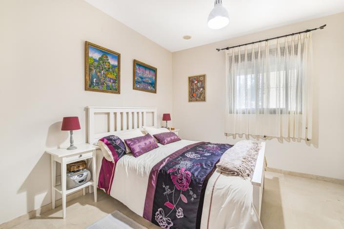 Image No.10-2 Bed Apartment for sale