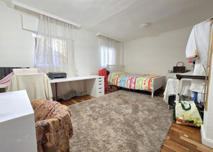 Image No.7-3 Bed Apartment for sale