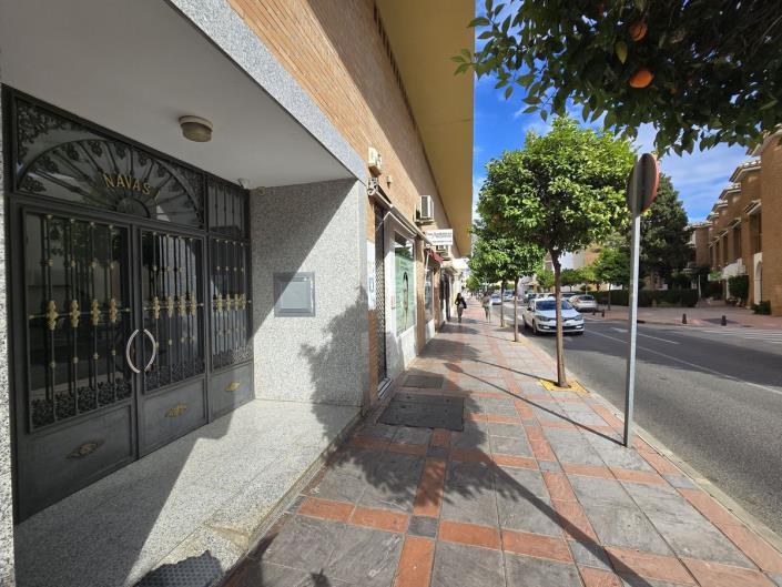 Image No.15-3 Bed Apartment for sale