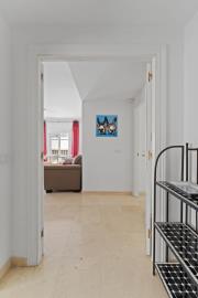 12-9d2414e6554ff283a7dbb3894364f2bd