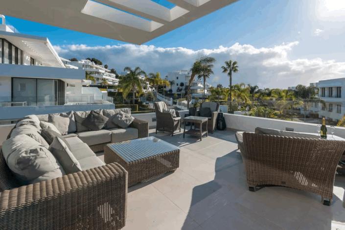 Image No.1-Penthouse de 3 chambres à vendre à Estepona
