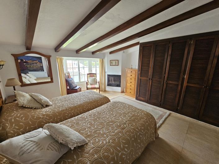 Image No.11-5 Bed Villa / Detached for sale