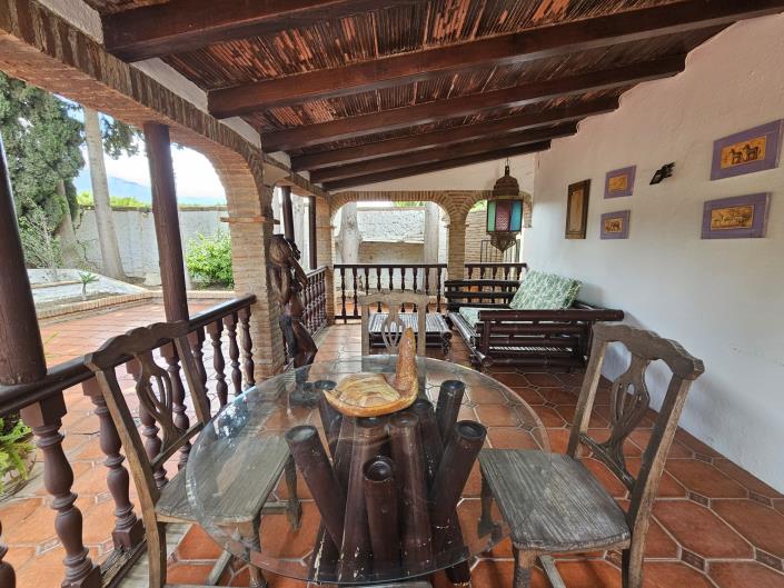 Image No.17-5 Bed Villa / Detached for sale