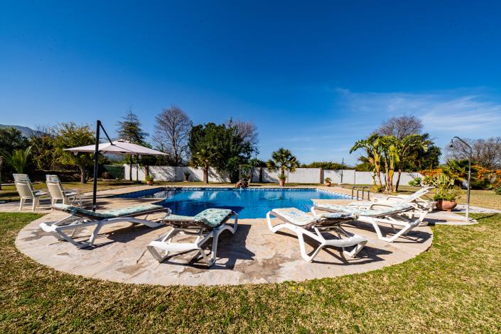 Image No.2-Villa de 5 chambres à vendre à Alhaurín de la Torre