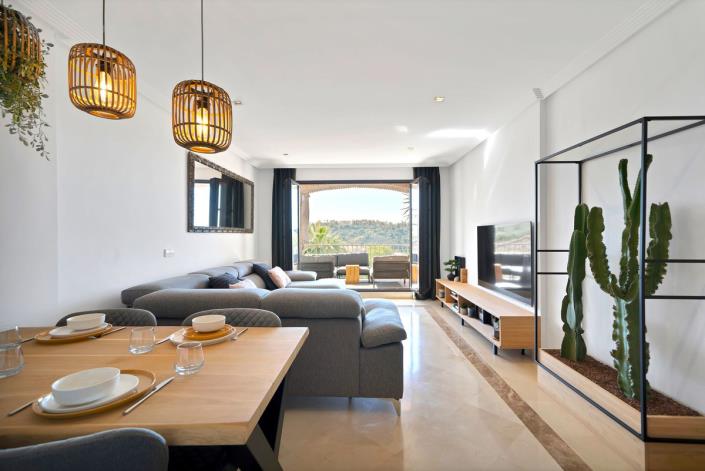 Image No.8-3 Bed Apartment for sale