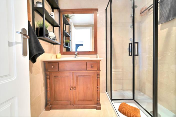 Image No.19-3 Bed Apartment for sale