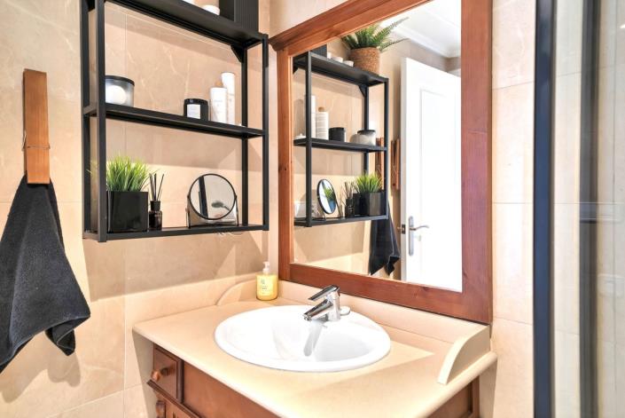 Image No.29-3 Bed Apartment for sale