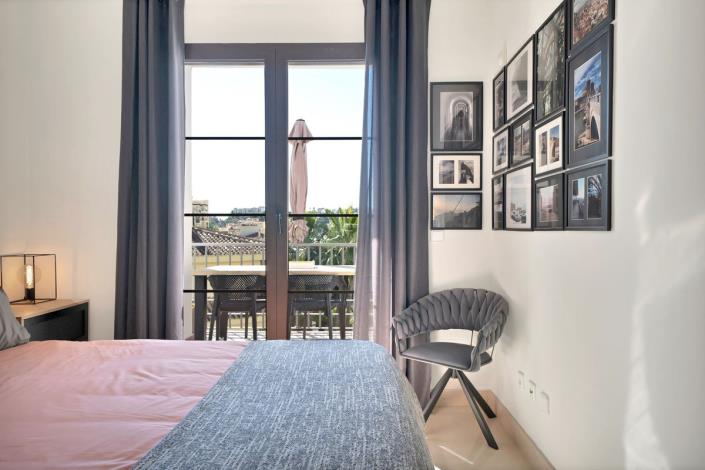 Image No.32-3 Bed Apartment for sale