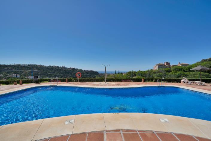 Image No.57-3 Bed Apartment for sale