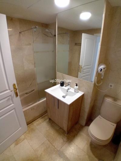 Image No.21-2 Bed Apartment for sale