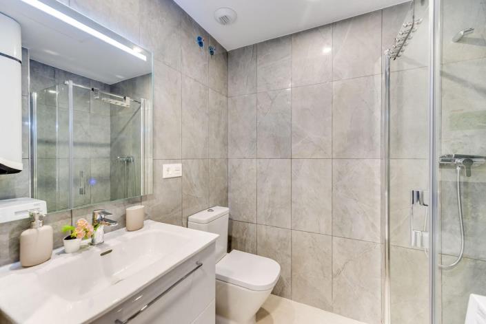 Image No.17-1 Bed Apartment for sale