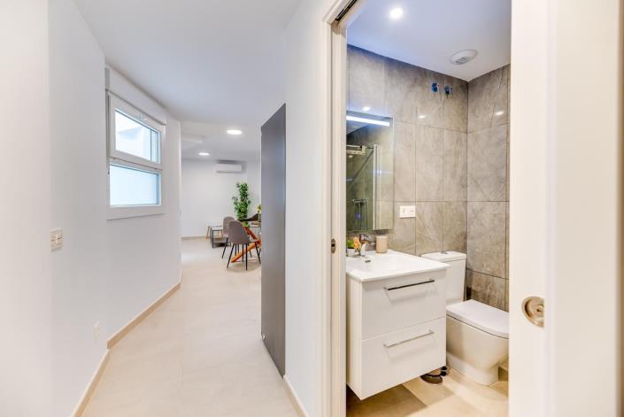 Image No.18-1 Bed Apartment for sale