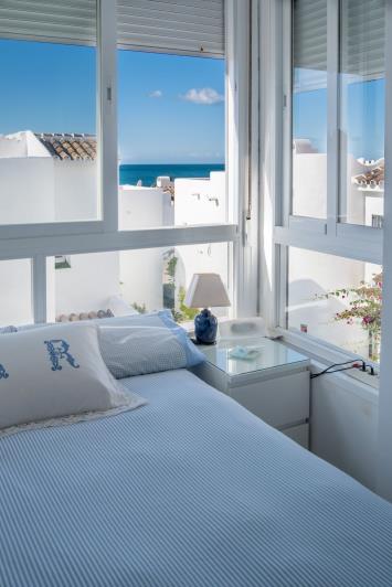 Image No.22-2 Bed Townhouse for sale