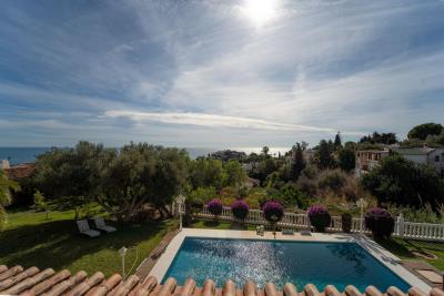 3-e898b2bb2a2fdfd06d2c39894dce8316