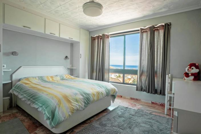 Image No.17-6 Bed Villa / Detached for sale