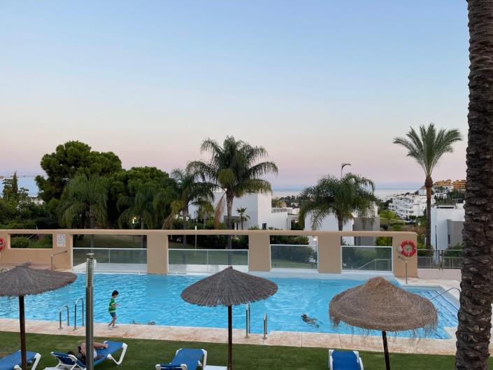 Image No.1-Appartement de 2 chambres à vendre à Estepona