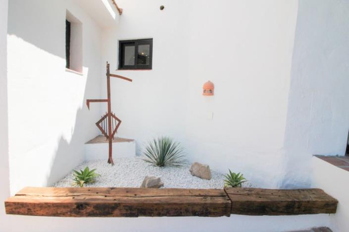 Image No.23-3 Bed Villa / Detached for sale