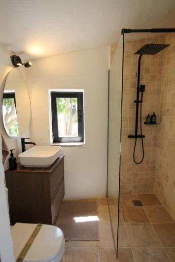 Image No.36-3 Bed Villa / Detached for sale