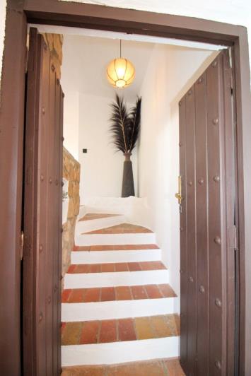 Image No.38-3 Bed Villa / Detached for sale