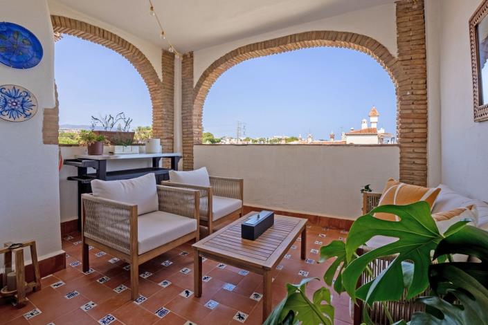 Image No.12-2 Bed Apartment for sale