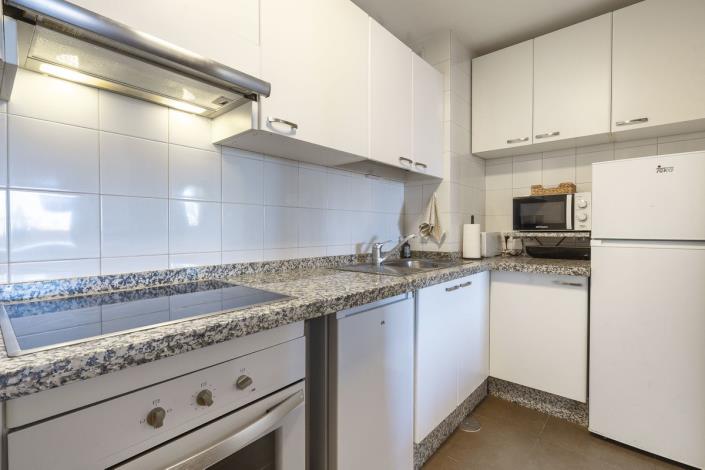 Image No.17-2 Bed Apartment for sale