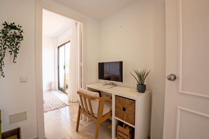 Image No.22-2 Bed Apartment for sale