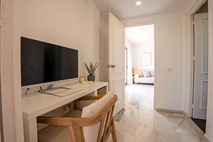 Image No.23-2 Bed Apartment for sale