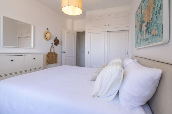 Image No.34-2 Bed Apartment for sale